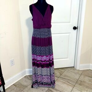 SOMA Purple and Black V-Neck Sleeveless Maxi Sundress/ M
